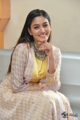 Sana Maqbool At Mama O Chandamama Movie Press Meet